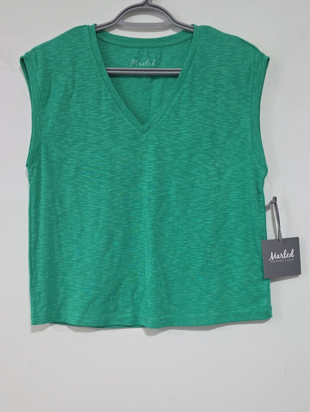Green V-Neck Sleeveless Tank